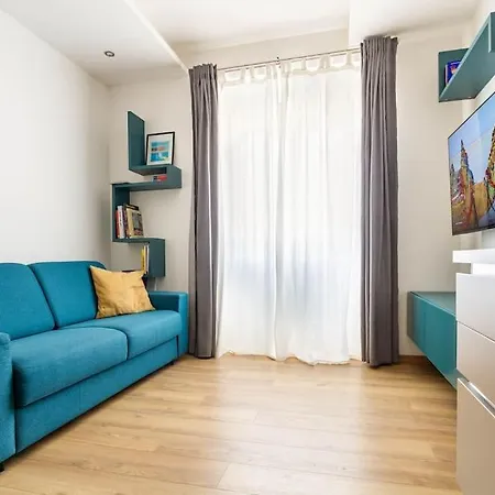 Centrale - Duomo Comfort & Modern Flat Su Apartamento Milán